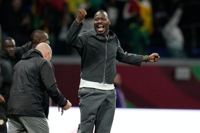 Pape Thiaw und seine Senegalesen sind heiß auf das Duell mit Frankreich. (Archivbild)