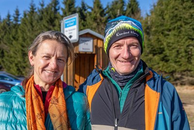 Selbst in den Alpen in Italien ist das Parken billiger als am Fichtelberg, kritisieren Katharina und Michael Vejvoda aus Horni Blatná.