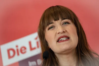 Heidi Reichinnek, Fraktionschefin der Linken im Bundestag, kommt nach Freiberg.
