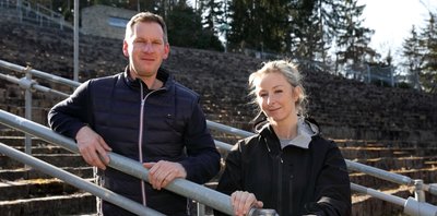 Frances Klose und Patrick Weigel auf der Waldbühne Schwarzenberg, wo Jukebox Events im vorigen Jahr ein Open Air organisiert hatte. Das soll wiederholt werden, aber noch gibt's dafür keinen Termin. 