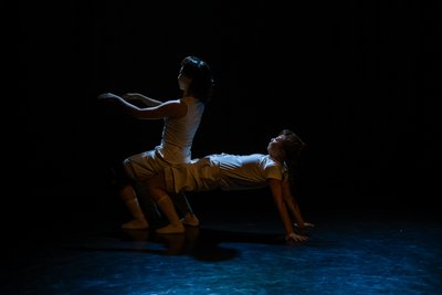 Yuexuan Gui und Shiyu Liu mit "norm Practice".