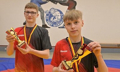 Sowohl Dominik Gasser (links) als auch John Kromm kehrten mit dem Titel von der Deutschen Meisterschaft der B-Jugend zurück. 
