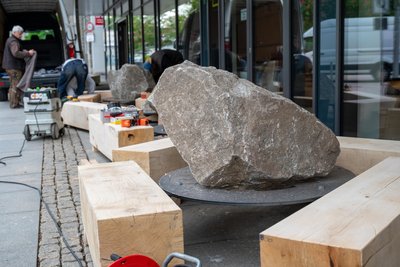 Letzte Arbeiten am NSU-Dokumentationszentrum am Johannisplatz im Stadtzentrum von Chemnitz.