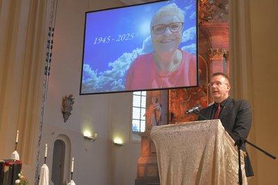 Landrat Sven Krüger erinnerte als Freund an die Kommunalpolitikerin und Karnevalistin.