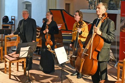 Die Akteure des Konzerts in der Schlosskapelle: Michael Schönheit, Eva Salonen, Thomas Fritzsch und Stephan Wünsch.