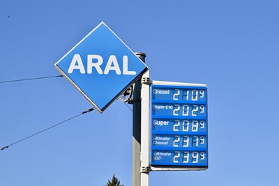 e zigarette draußen Bremen: Erneut Tankstellen-Mitarbeiter entführt