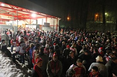 1500 Fans mussten am Donnerstag vorzeitig den Sahnpark verlassen