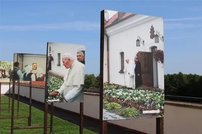 Das ehemalige Kamaldulenserkloster in Wigry hält die Erinnerung an Johannes Paul II. wach.