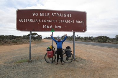 Neun Monate reiste Harald Lasch mit dem Rad durch Australien. Darüber wird er am Sonntag in Stollberg sprechen.