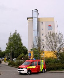 Ein Balkon stand am Dienstag in Chemnitz in Flammen.