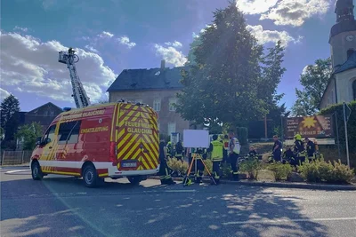 Die Wohnung, die betroffen ist, befindet sich im Ober- und Dachgeschoss des Pfarrhauses. Foto: Holger Frenzel