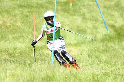 Johanna Wiesenhütter beim FIS-Slalom am Sonntag in Neudorf.