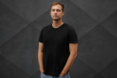 Im neuen MDR-Podcast „Kulturschock“ widmet sich Host Hendrik Bolz (Foto) mit seinem Gast jeweils einem aktuellen kulturellen Phänomen.