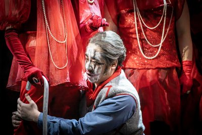 Beomseok Choi wurde für seinen „Rigoletto“ (Foto) am Mittelsächsischen Theater im Fachmedium „Der Opernfreund“ als Nachwuchssänger 2023 benannt.