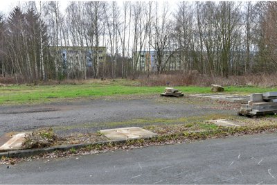 Das 1600 Quadratmeter große Grundstück der Stadt, auf dem der Speicher künftig stehen soll, ist momentan ungenutzt.