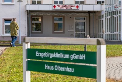 Das Olbernhauer Krankenhaus befindet sich im Wandel. Foto: Kristian Hahn/Archiv