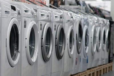 Teurere Waschmaschinen sind weniger störanfällig als die preiswerte Konkurrenz.