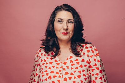 Nina Deißler gibt im Podcast „Mission Liebe!“ Tipps in Dating-Fragen.