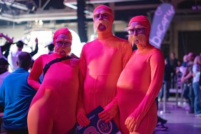 Lucie Lindner, Andreas Manatschinski und Lina Lindner aus Chemnitz verkleideten sich als „Lorax“.