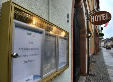 Immer noch geschlossen: Das Restaurant "Tafelspizz" im Hotel "Deutsches Haus" in Mittweida kann zurzeit keine Gäste bewirten, denn es findet sich kein Koch und keine Köchin. 