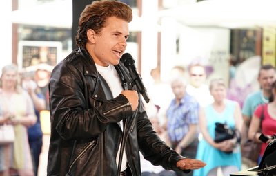 Wird er "Deutschlands Superstar"? Eric Gerschewski aus Königswalde während des Castings in Wernigerode. Für seinen Auftritt hat er sich "Johnny B. Goode" von Chuck Berry ausgesucht.
