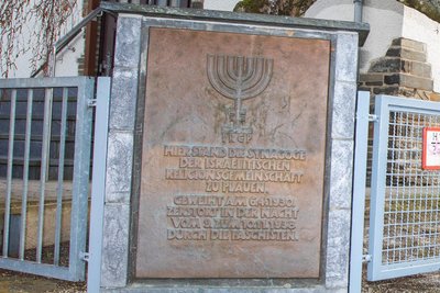Nach Diebstahl der bronzenen Synagogen-Gedenktafel: Warum kriminelle  Buntmetallsammler bald das Interesse an Plauen verlieren dürften