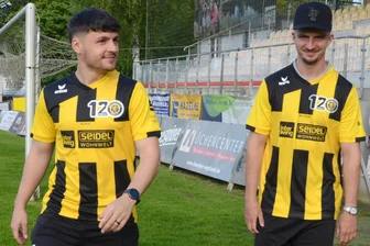 120 Jahre VfB Auerbach: Was zum Jubiläum in den nächsten Tagen alles geplant ist - Mit der Präsentation der Jubiläumstrikots hat der VfB Auerbach am Sonntag eine Reihe von Veranstaltungen anlässlich seines 120-jährigen Bestehens eingeläutet.