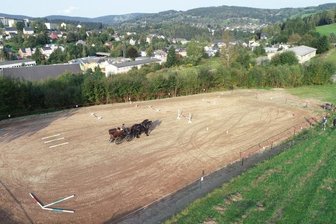 120 Tonnen Sand für neuen Parcours - Der neue Parcours über den Dächern Klingenthals.