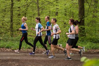 13. Firmenlauf der Volksbank in Plauen fast ausgebucht - Firmenläufe in Deutschland boomen.