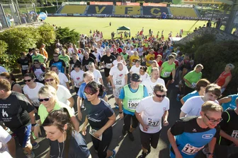 13. Firmenlauf im Vogtland: Was neu ist und wann die Anmeldung startet - Mehr als 4000 Läuferinnen und Läufer gingen 2024 in drei Kategorien an den Start.