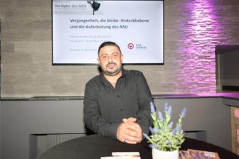 13 Jahre nach der Selbstenttarnung des NSU: Hinterbliebene und Opfer erstmals zu Gast in Zwickau - Mehmet O. war das erste Opfer des NSU, er überlebte. Nach Jahren des Schweigens ist er heute um Aufklärung bemüht.