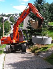13 Offerten für 1500 Eigentümer - 
              <p class="artikelinhalt">Kleinkläranlagen - wie hier auf einer Baustelle in Wiesa - werden demnächst viele Grundstücksbesitzer bauen müssen. </p>
            