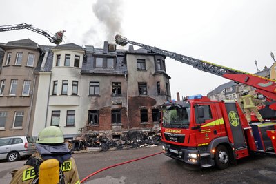 2024 zündete der Mann ein Mehrfamilienhaus an der Körnerstraße in Limbach-Oberfrohna an. 28 Ukraine-Flüchtlinge wohnten zum Zeitpunkt darin.