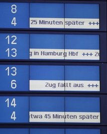Schneefälle und Eisregen sorgen vor allem im Westen und Norden Deutschlands für massive Störungen im Bahn- und Flugverkehr.