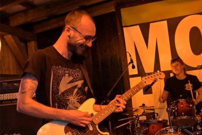 Am Abend sind sechs Bands aufgetreten – darunter auch die Musiker von „Magdebored“.