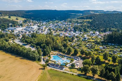 Das Gornsdorfer Naturbad wird auch von Besuchern umliegender Orte geschätzt.