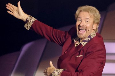 Moderator Thomas Gottschalk: Einst der Held von „Wetten, dass...?“, heute aber peinlich drüber.