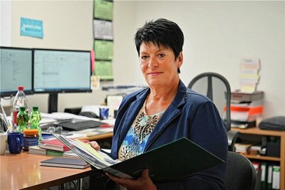 Für die zweite Kandidatin, Beatrix Rahn, votierten 261 Wähler. 