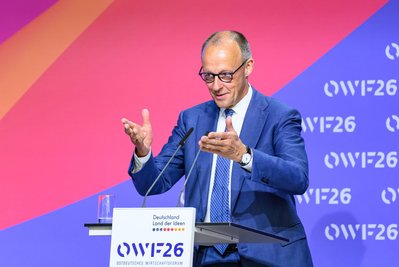 Kanzler Merz richtet den Blick nach vorne.