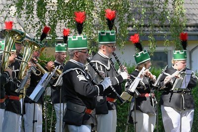 Das Bergmannsblasorchester Aue-Bad Schlema untermalte die bergmännische Andacht musikalisch.