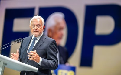 Wolfgang Kubicki siegt in Kampfabstimmung um den FDP-Vorsitz