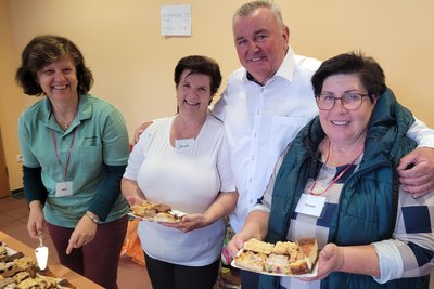 Das Backteam versorgte die Teilnehmer mit leckerem selbstgebackenem Kuchen.