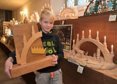 Schwibbogenprinz wurde der zehnjährige Alfred Thieme aus Meerane. 