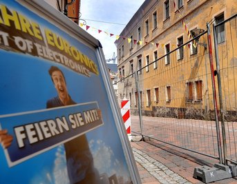 Das ehemalige Hotel "Zum Roß" in Frankenberg ist wegen Einsturzgefahr weiträumig abgesperrt.