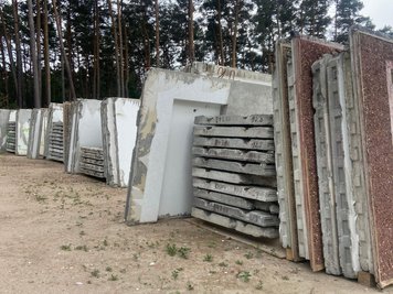 Fast sechs Tonnen wiegen einige der Betonteile.