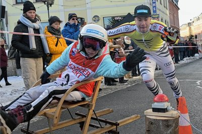 Das Team "Erzberg" mit Niklas Kriegel und Luisa Graubner hat das 3. Zwönitzer Rennwolfrennen gewonnen. 