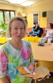 Angelika Müller kümmert sich gern um die kreativen Projekte.