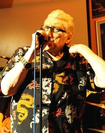 
              <p class="artikelinhalt">Bluessänger Chris Farlowe. </p>
            