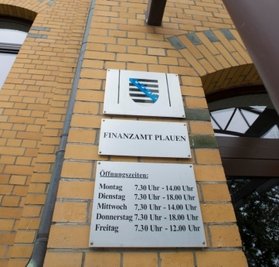Das Plauener Finanzamt wird am Dienstag zur Boutique.