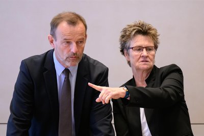 Die BSW-Abgeordneten um Landtagsvizepräsident Jörg Scheibe und Fraktionschefin Sabine Zimmermann wollen dem AfD-Antrag auf Einsetzung eines Corona-Untersuchungsausschusses zustimmen.